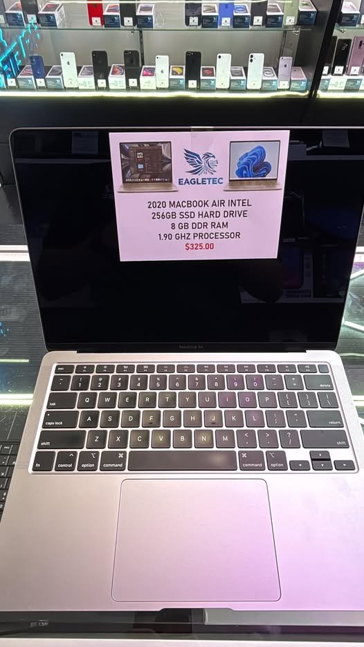 2020 MACBOOK AIR INTEL WITH CHARGER AND WARRANTY